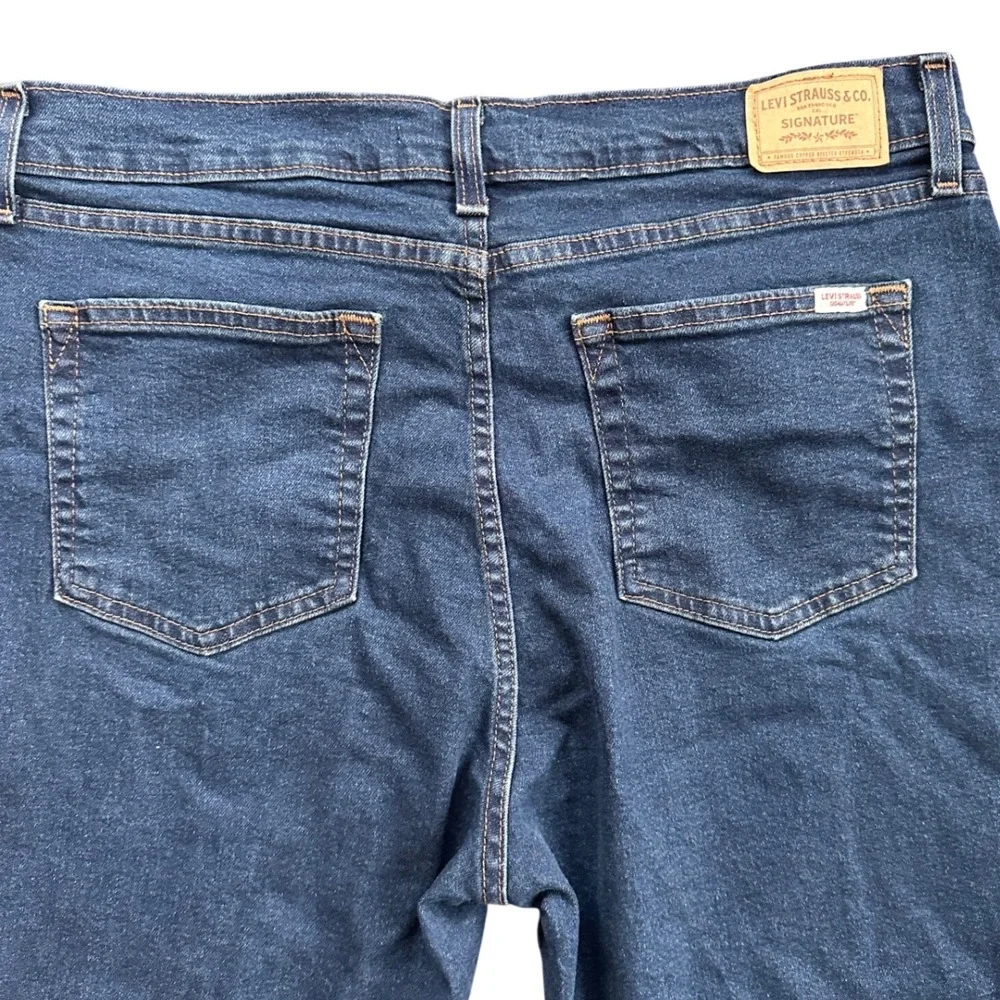 Signature by Levi Strauss & Co. Boyfriend Jeans Women 12 Blue Excellent Mid Rise